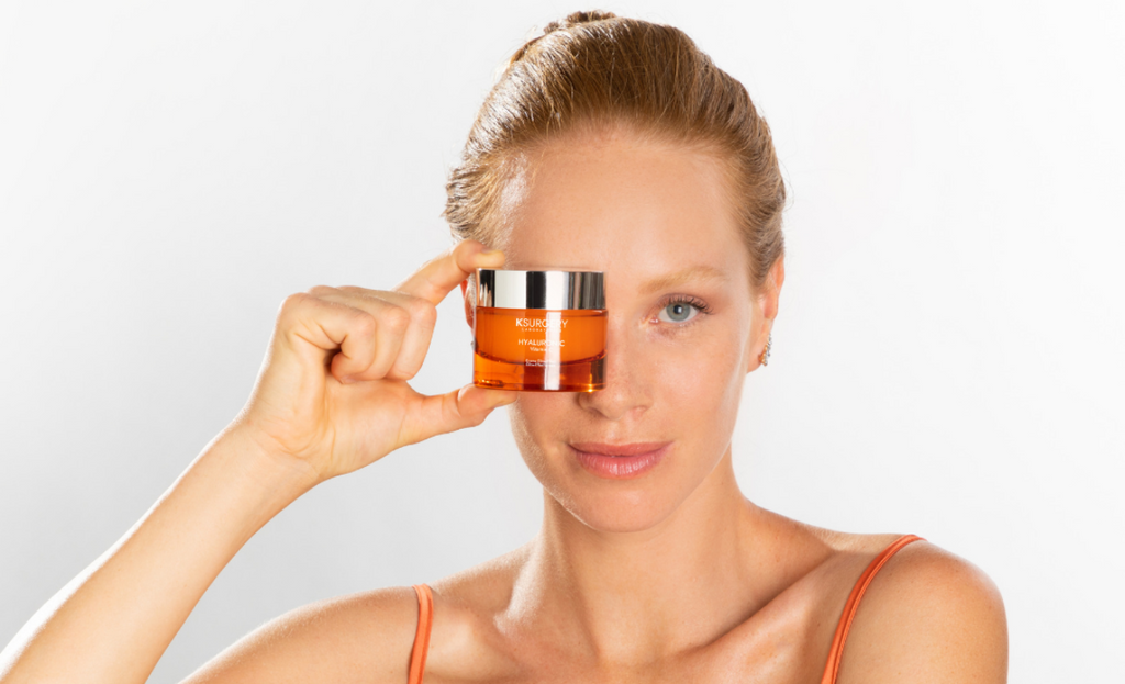 Vitamina C per il viso: quando usarla per una skincare routine illuminante